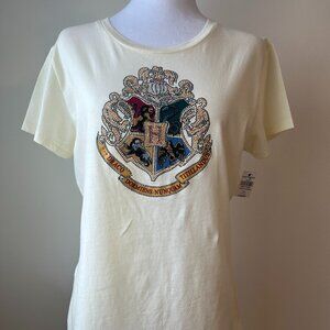 Harry Potter Wizarding World Universal Studios Tee Cream Sz L  100% cotton